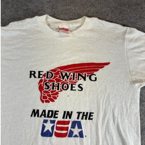 Vintage 80s Red Wing Shoes Mens Medium White Logo Graphic Tee Workwear USA - Picture 6 of 6